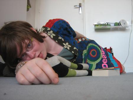 voir des moment d'�chouages,genre oh!des adolescentes r�pendues sur la moquette