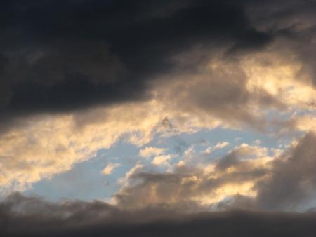 une photo sans rapport avec l'article,mais je la trouve jolie(e ciel d'ard�che,encoe une fois)